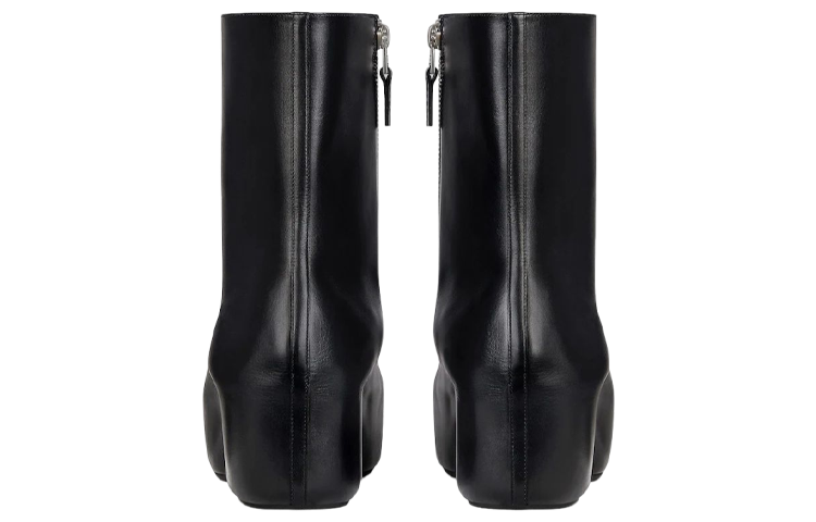 Purchase Givenchy G Sabot ''Cuir Noir'' BHZ01JH17U-001