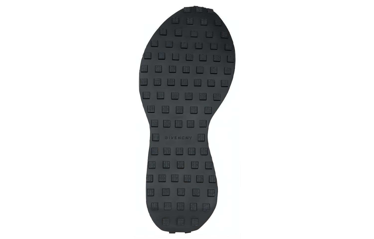 Purchase Givenchy GIV Runner ''Logo Print - Zwart'' BH006ZH1AL-001