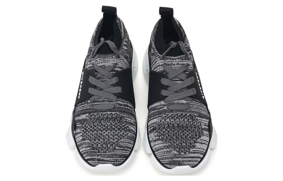 Shop Givenchy Jaw Low 'Grey' BH0020H0FH-020