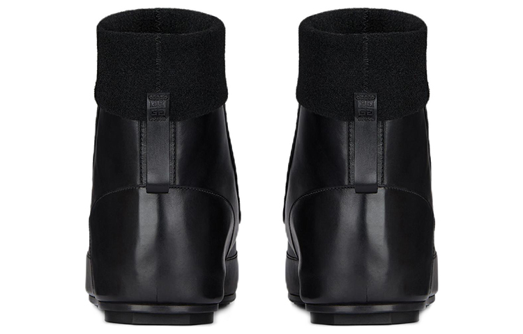 Shop ジバンシィ レザー レースアップ ブーツ (黒) BH603PH1EH-001