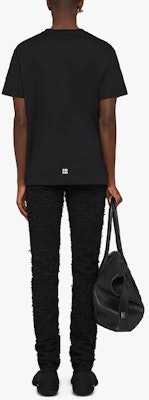 GIVENCHY 刺繡Logo 寬鬆版黑色T恤 SS22系列 BM71CW3Y6B-001 Purchase GIVENCHY 刺繡Logo 寬鬆版黑色T恤 SS22系列 BM71CW3Y6B-001