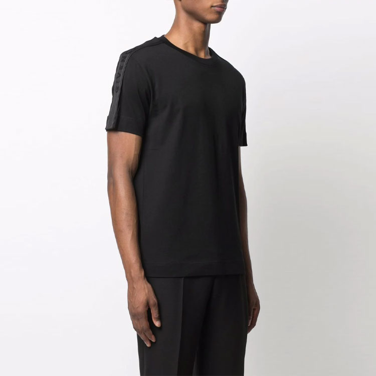 Shop 지방시 로고 테이프 크루넥 반팔 티셔츠 블랙 레귤러 핏 BM714Q3Y6B-001