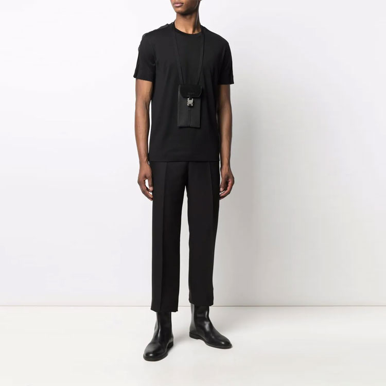 Details for 지방시 로고 테이프 크루넥 반팔 티셔츠 블랙 레귤러 핏 BM714Q3Y6B-001