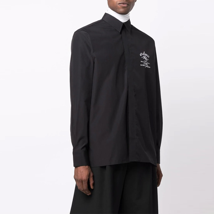 Shop Givenchy Baju Lengan Panjang Logo Cetak dengan Butang - Hitam BM60QJ1Y9R-001