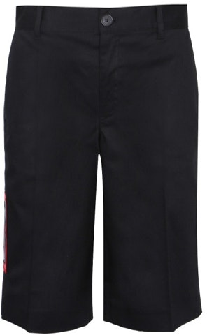 givenchy-loose-fit-shorts-with-graphic-patch-design-black-bm-502-h101-u-001