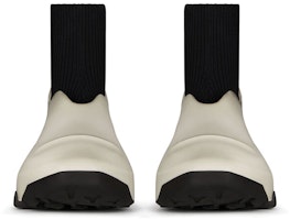 Givenchy Monumental Mallow High 'Crema Negra'. BHZ012H10T-181 Order Givenchy Monumental Mallow High 'Crema Negra'. BHZ012H10T-181