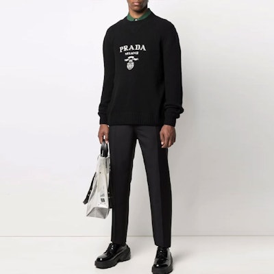 Pantalones Casuales Rectos Azul Marino con Botones de GIVENCHY. BM50TJ100H-001 Lookbook Pantalones Casuales Rectos Azul Marino con Botones de GIVENCHY. BM50TJ100H-001