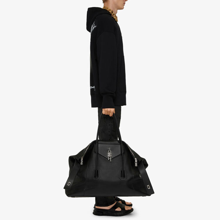 Purchase 지방시 오버사이즈 백 프린트 블랙 후드티. BMJ0BA3Y69-001