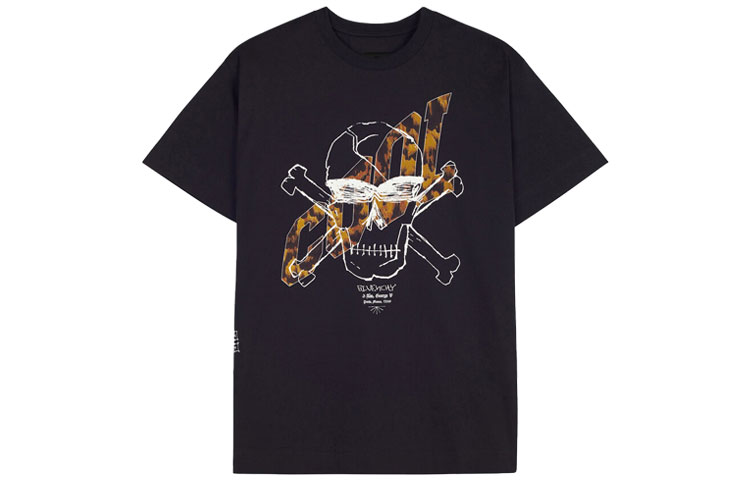 Order GIVENCHY Skull Print Oversized Black T-Shirt for Men. BM713X3Y6B-001