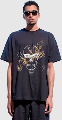 GIVENCHY Skull Print Oversized Black T-Shirt for Men. BM713X3Y6B-001 Purchase GIVENCHY Skull Print Oversized Black T-Shirt for Men. BM713X3Y6B-001