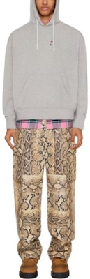 紀梵希純色修身連帽衫 長袖 BMJ0L03YF4-022 Shop 紀梵希純色修身連帽衫 長袖 BMJ0L03YF4-022