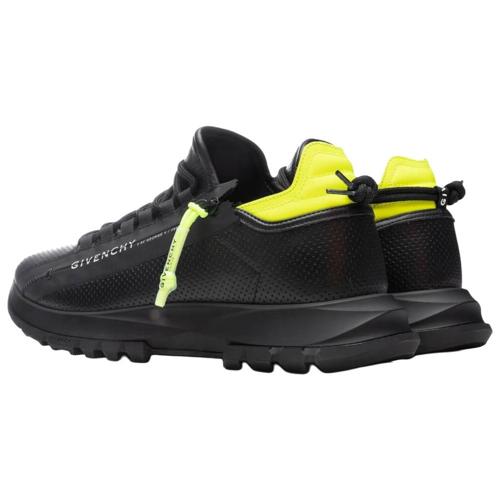 Shop Givenchy Spectre Runner Bajo 'Negro Amarillo' BH003MH153-003