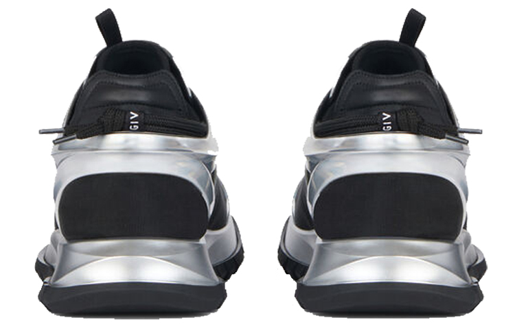 Shop Givenchy Spectre Low Runner ''Schwarz Silber'' BH003EH0U1-008