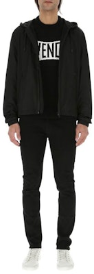 Givenchy 2021 春夏黑色連帽外套. BM00PF13EN-001 Lookbook Givenchy 2021 春夏黑色連帽外套. BM00PF13EN-001