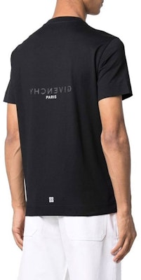 Givenchy SS21 Reverse Logo T-Shirt Hitam BM71653Y6B-001 Purchase Givenchy SS21 Reverse Logo T-Shirt Hitam BM71653Y6B-001