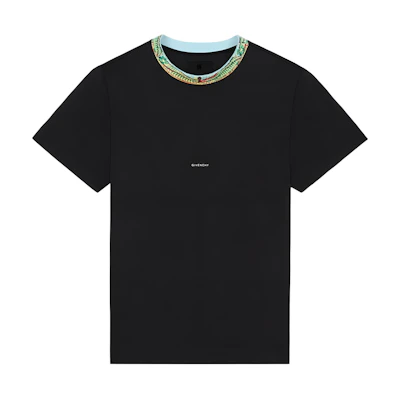 GIVENCHY SS22 Black Knitted Crew Neck Plain Short Sleeve T-Shirt. BM71BF3Y6B-001