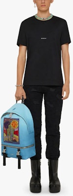 지방시 SS22 블랙 니트 크루넥 반팔 티셔츠. BM71BF3Y6B-001 Lookbook 지방시 SS22 블랙 니트 크루넥 반팔 티셔츠. BM71BF3Y6B-001