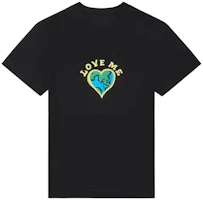 Givenchy SS22 Black Short Sleeve T-Shirt with Heart Logo Print. BM71DM3Y6B-001 Givenchy SS22 Black Short Sleeve T-Shirt with Heart Logo Print. BM71DM3Y6B-001