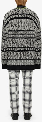 GIVENCHY SS22 Sweater Lengan Panjang Pola Garis Multi-Warna. BM90HJ4Y9S-004 Shop GIVENCHY SS22 Sweater Lengan Panjang Pola Garis Multi-Warna. BM90HJ4Y9S-004