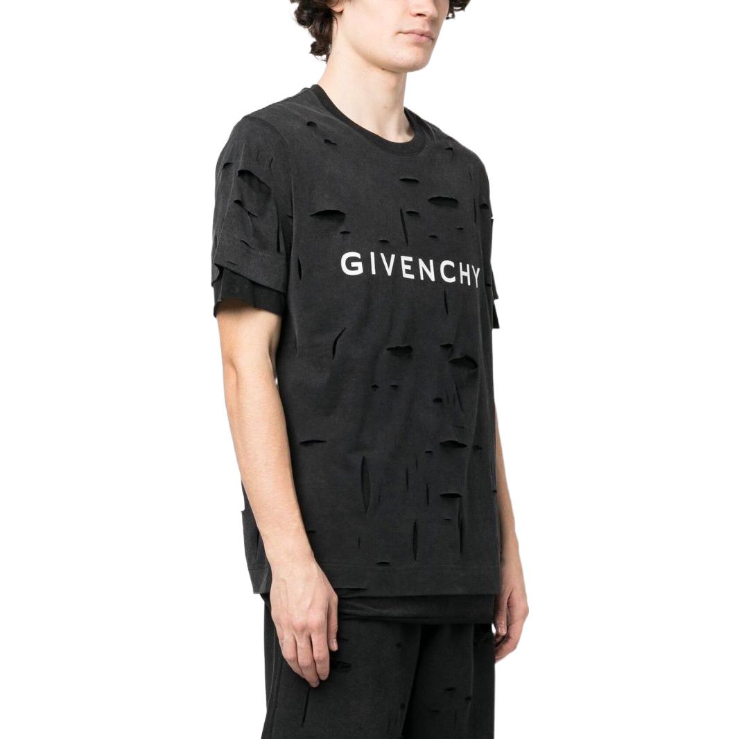 Purchase Givenchy SS23 Kemeja-T Crewneck Hitam Logo Cetakan Distressed. BM71GL3Y9W-011