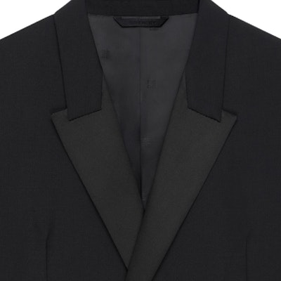 지방시 SS23 블랙 슬림핏 버클 디테일 긴소매 블레이저. BM30BT100H-001 Sizing 지방시 SS23 블랙 슬림핏 버클 디테일 긴소매 블레이저. BM30BT100H-001