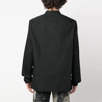 GIVENCHY SS23 Kemeja Lengan Panjang Hitam dengan Resleting dan Cetak Logo. BM60TL1YC8-001 Shop GIVENCHY SS23 Kemeja Lengan Panjang Hitam dengan Resleting dan Cetak Logo. BM60TL1YC8-001