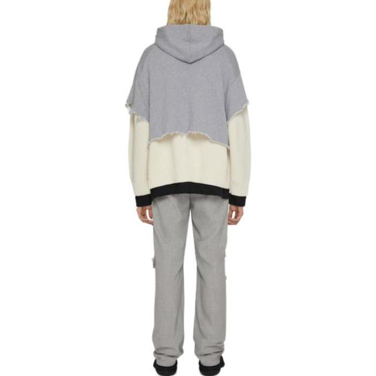 Shop Sudadera Gris Recta con Estampado de Letras GIVENCHY SS23. BM90MF4YDZ-156