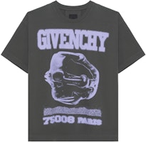 GIVENCHY SS23 Oversized Letter Print Grey T-Shirt. BM71JT3YGF325 GIVENCHY SS23 Oversized Letter Print Grey T-Shirt. BM71JT3YGF325