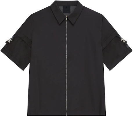 GIVENCHY SS23 Baju Hitam Oversized Berzip Lengan Pendek. BM60WS13YT-001 Order GIVENCHY SS23 Baju Hitam Oversized Berzip Lengan Pendek. BM60WS13YT-001