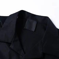 Sizing Givenchy 男士 SS23 黑色短袖襯衫搭配徽標印花 BM60T51YC8-001