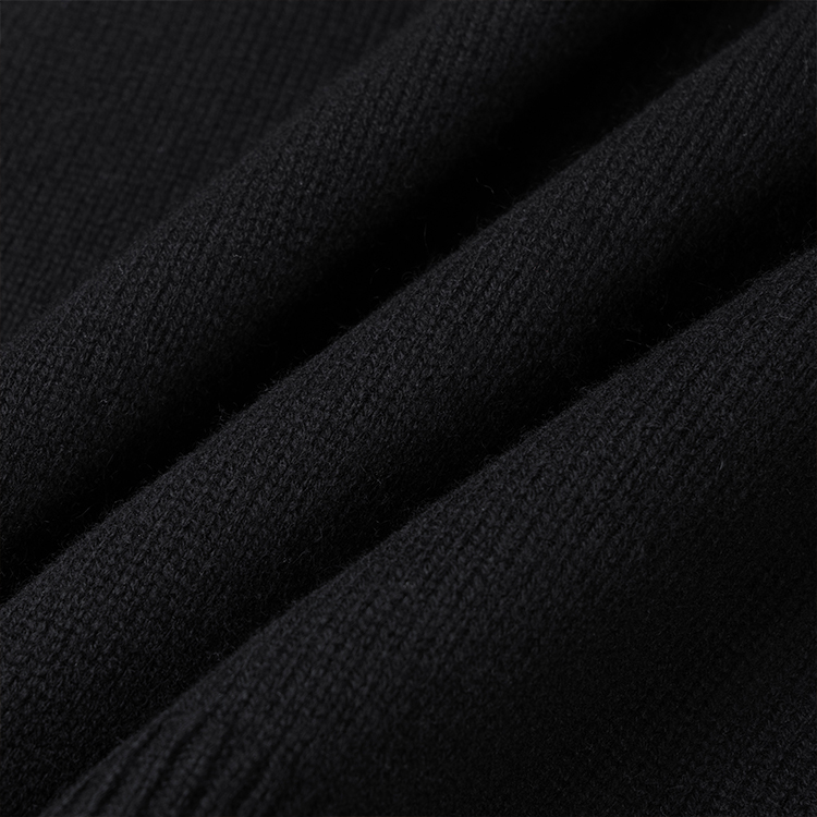 Sizing GIVENCHY SS23 Logo Crewneck Loose Fit Sweater Hitam Lengan Panjang. BM90KX4YC6-001