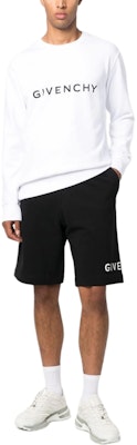 Givenchy Pantalones Cortos Elásticos Negros SS23 con Logo - Ropa Casual. BM51863YAC-001 Shop Givenchy Pantalones Cortos Elásticos Negros SS23 con Logo - Ropa Casual. BM51863YAC-001