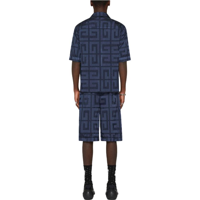 Shop ジバンシィ SS23 ロゴプリント リラックスフィット ショーツ ブルー BM51A114UD-410