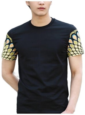 Camiseta Negra de Givenchy SS23 con Estampado de Pavo Real y Cuello Redondo 17S7315651-001 Order Camiseta Negra de Givenchy SS23 con Estampado de Pavo Real y Cuello Redondo 17S7315651-001