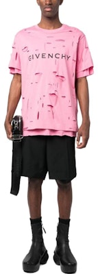 GIVENCHY 粉紅標誌印花破壞風短袖T恤 男款 春夏23款 BM71GL3Y9V-670 Lookbook GIVENCHY 粉紅標誌印花破壞風短袖T恤 男款 春夏23款 BM71GL3Y9V-670
