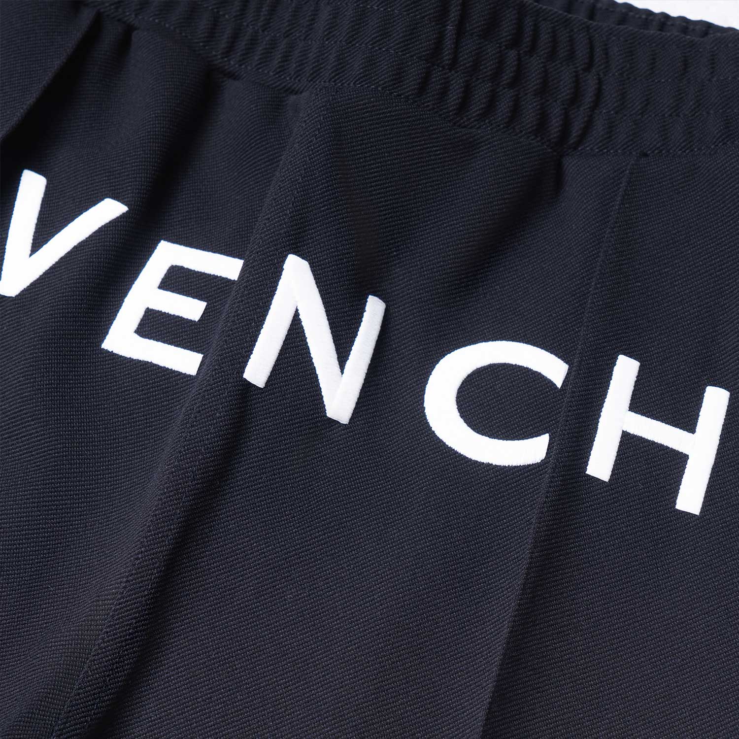Details for Givenchy SS23 Celana Tapered Logo Huruf Cetak Hitam BM518A3YBH-001