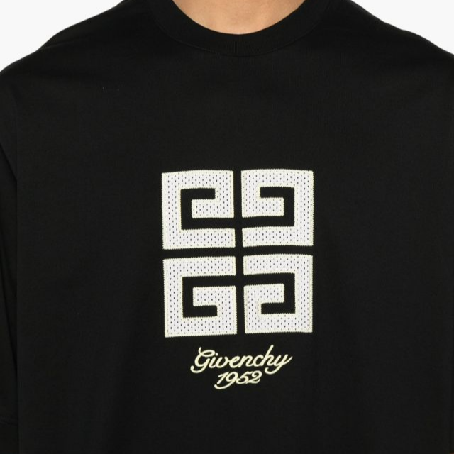 Details for Givenchy SS24  Black T-Shirt with Embroidered Logo. BM712H3YMV-001