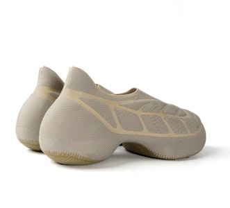 Givenchy The TK-360 'Pasir' BH0076H1C4-285 Shop Givenchy The TK-360 'Pasir' BH0076H1C4-285