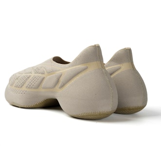 Givenchy The TK-360 'Pasir' BH0076H1C4-285 Purchase Givenchy The TK-360 'Pasir' BH0076H1C4-285