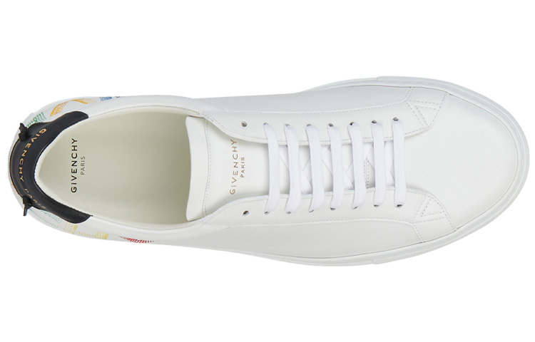 Lookbook Givenchy Urban Street Low 'Logo Bordir - Putih' BH004JH0T3-116