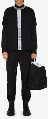 GIVENCHY x Chito 4G 標誌圖案黑色短袖T恤 BM718B3Y6B-001 Lookbook GIVENCHY x Chito 4G 標誌圖案黑色短袖T恤 BM718B3Y6B-001