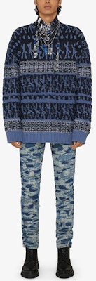 GIVENCHY x Chito SS22 Colorblock Crewneck Pullover Sweater Men Blue. BM90HJ4Y9S-407 Lookbook GIVENCHY x Chito SS22 Colorblock Crewneck Pullover Sweater Men Blue. BM90HJ4Y9S-407