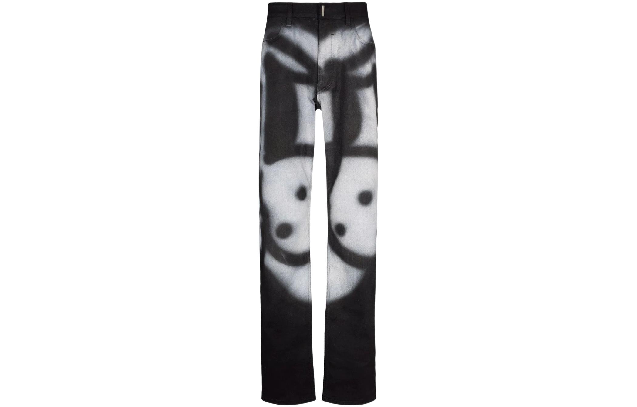 GIVENCHY x Chito SS22 Straight Fit Black Jeans with Tag Effect Print . BM50ST5Y1V-001