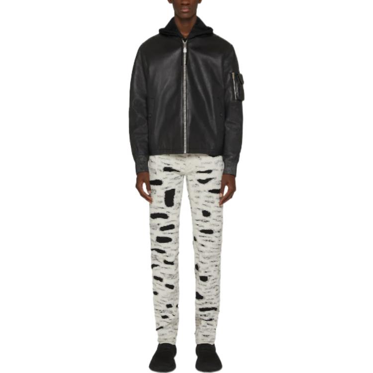 Lookbook Givenchy x Disney 101 Dalmatians FW22 Jeans Slim Fit Beige Pria Edisi Terbatas. BM50ST5Y3E-151