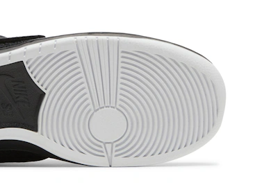 Gnarhunters x Nike SB Dunk Low