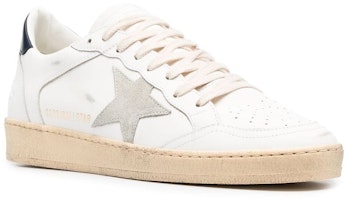 金鵝 純皮 時尚圓頭綁帶 低筒 休閒鞋 男款 白色 做舊版 Lookbook 金鵝 純皮 時尚圓頭綁帶 低筒 休閒鞋 男款 白色 做舊版