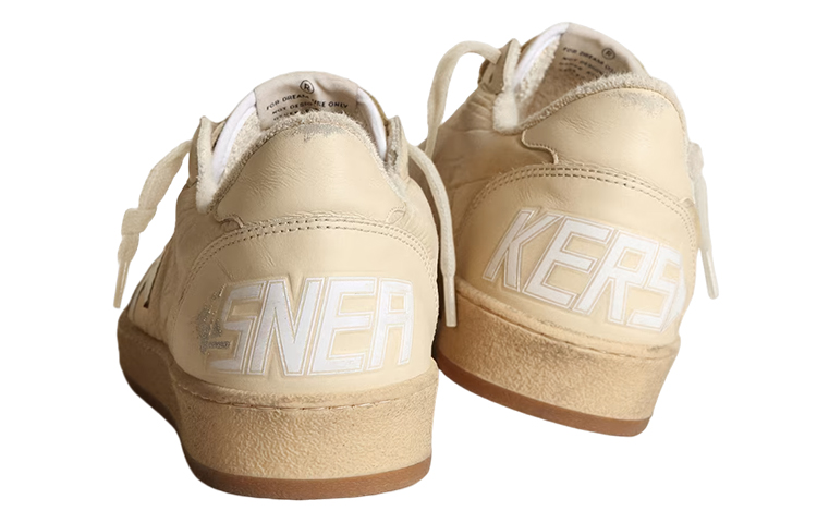 Lookbook Golden Goose Ball Star 'Beige Distressed' Sepatu Sneakers Beige vintage GMF00117.F003256.11197