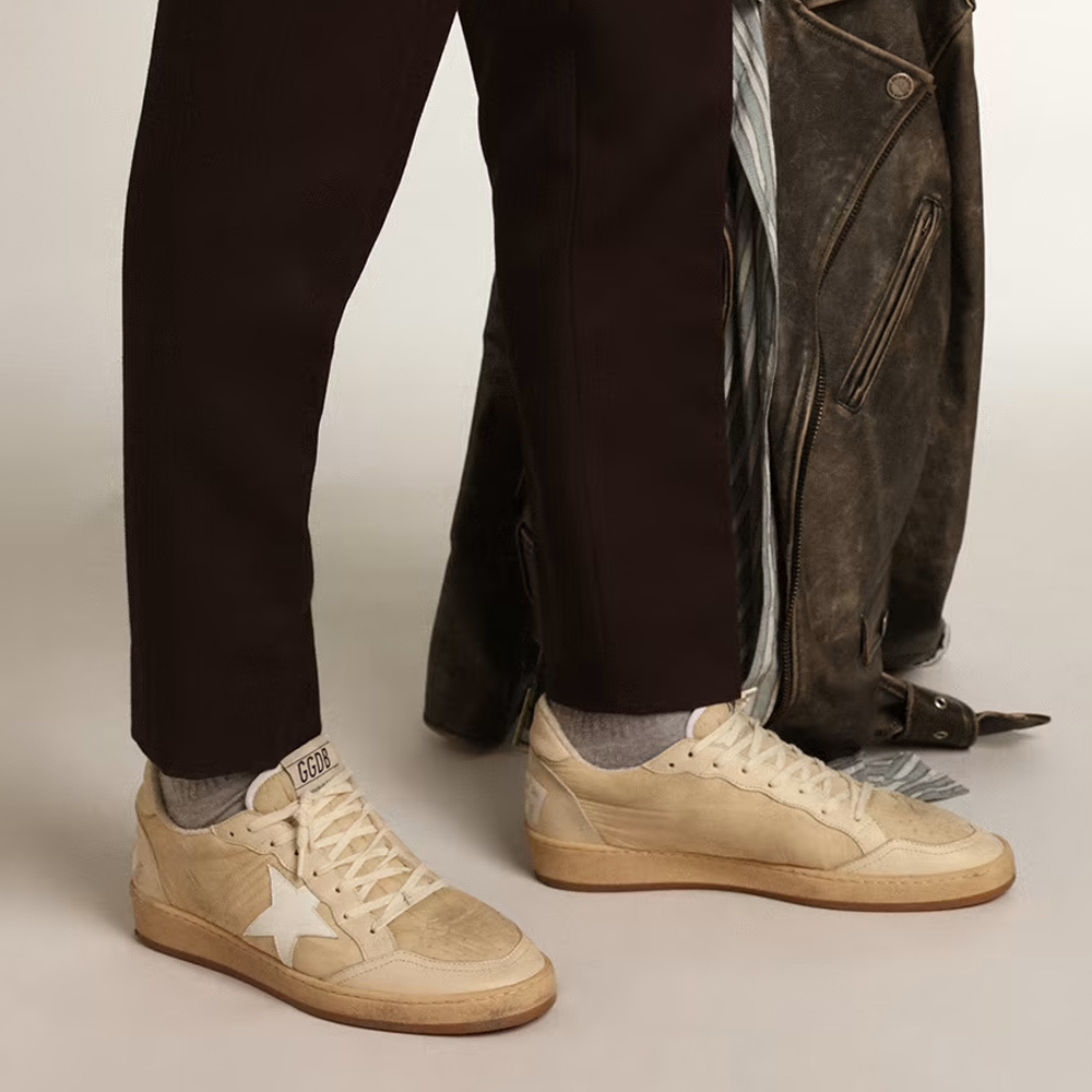 Shop Golden Goose Ball Star 'Beige Distressed' Sepatu Sneakers Beige vintage GMF00117.F003256.11197