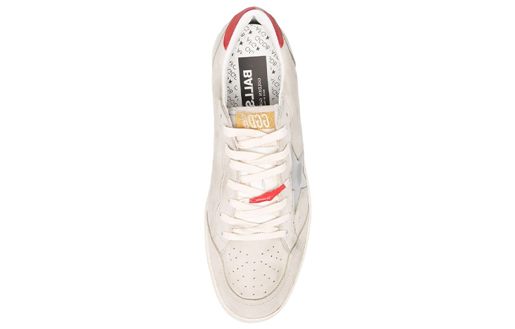 Shop Golden Goose Ballstar 復古打磨 时尚解構運動板鞋 米白色