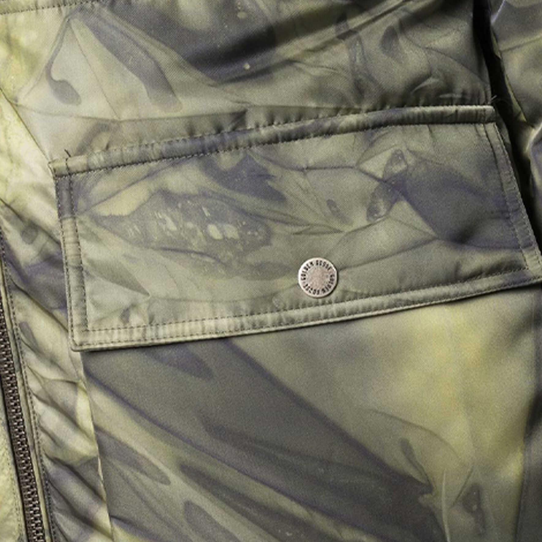 Sizing ゴールデングース グリーンカモプリント フード付きロングスリーブ ダウンジャケット GMP01016P00057735479